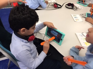 3-Kids learning how to log on to the Hero Elementary Platform